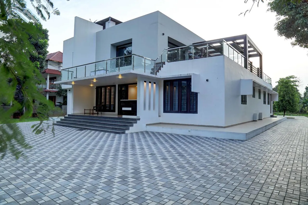 Nadhiyoram River Retreat Kochi